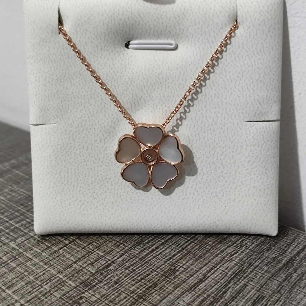 Chopard Rose Gold Flower Pendant with White Mother-of-Pearl